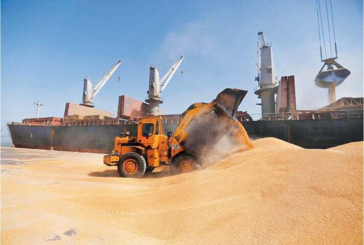 http://pakistanisinkuwait.com/images/5942-prices-of-pulses,-flour-refuse-to-c.jpg